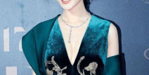 娱乐圈女明星新人,华丽转身，绽放光芒